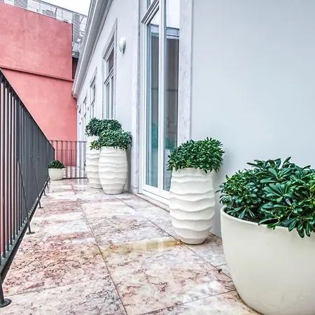 Luxury In The Emblematic Avenida Liberdade Lisboa